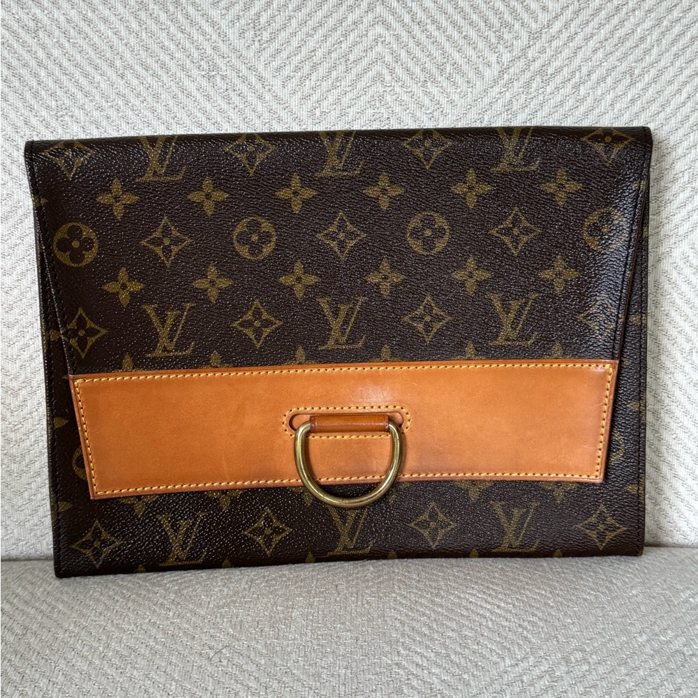 Louis Vuitton Brown Monogram Jena Clutch